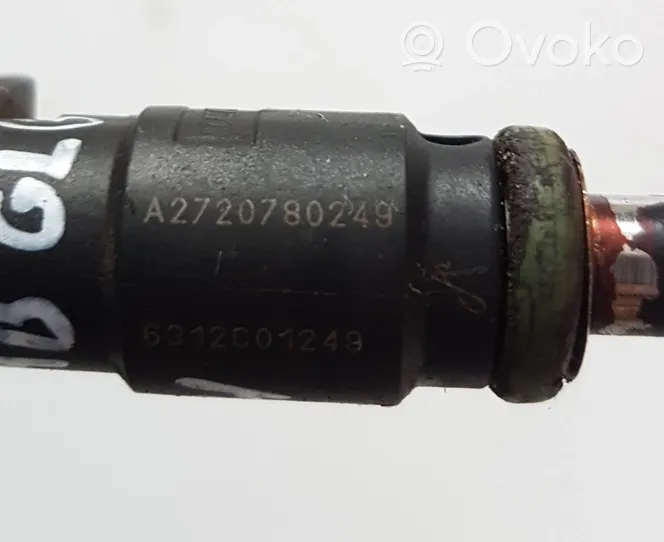 Mercedes-Benz GL X164 Fuel injector A2720780249