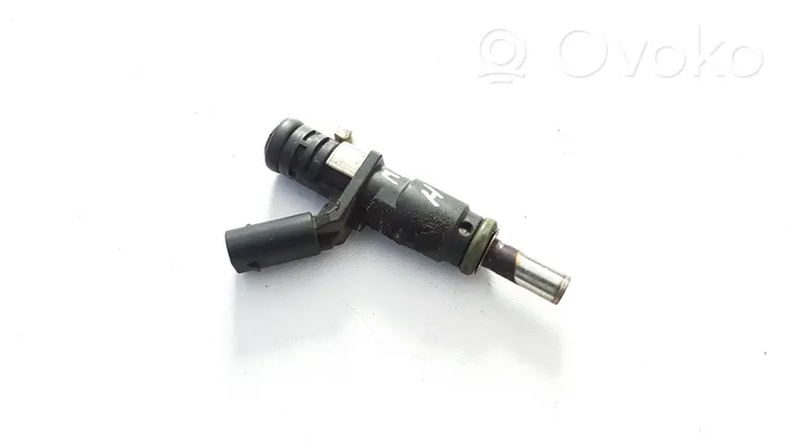 Mercedes-Benz GL X164 Fuel injector A2720780249