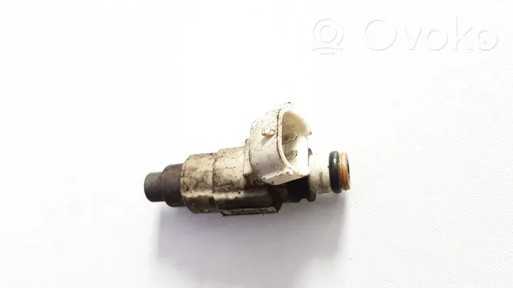 Suzuki XL7 I Injecteur de carburant 7740191