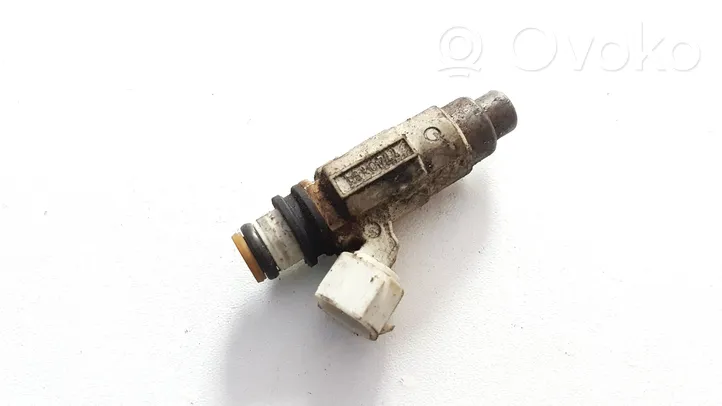 Suzuki XL7 I Fuel injector 7740191