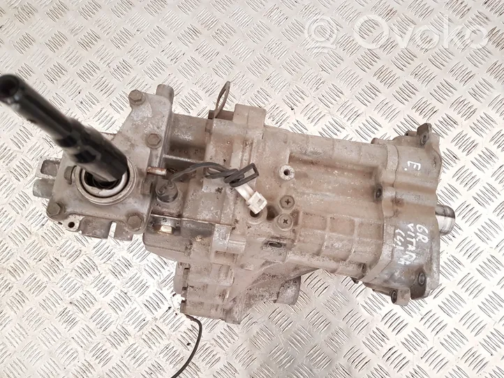 Suzuki Grand Vitara II Scatola ingranaggi del cambio 2952160A10