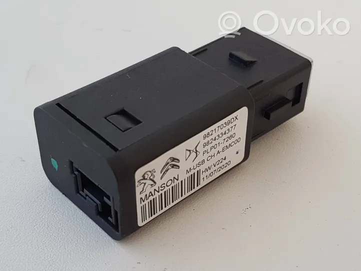 Citroen C5 Aircross Connecteur/prise USB 98217039DX