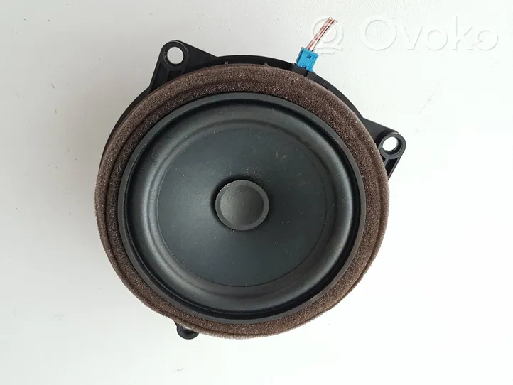 BMW 4 F36 Gran coupe Rear door speaker 9288769