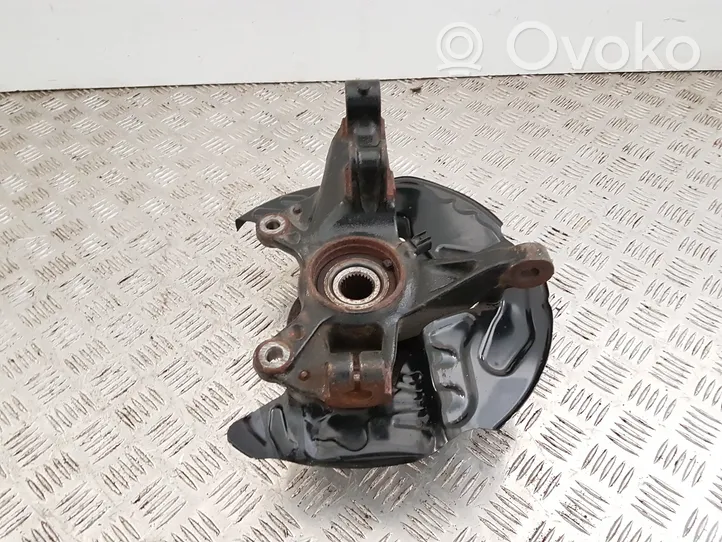 Ford Focus Front wheel hub 2194085