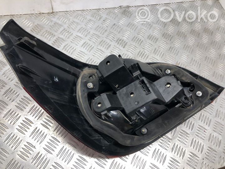 BMW 5 E60 E61 Galinis žibintas kėbule 15823803