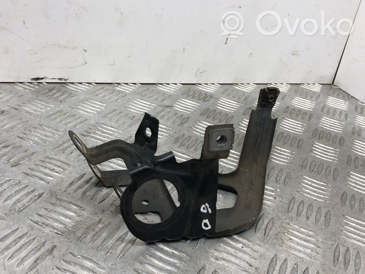 BMW 5 F10 F11 Supporto di montaggio del parafango 