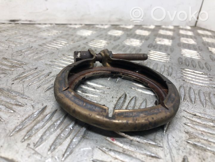 BMW 3 F30 F35 F31 Muffler pipe connector clamp 8512137