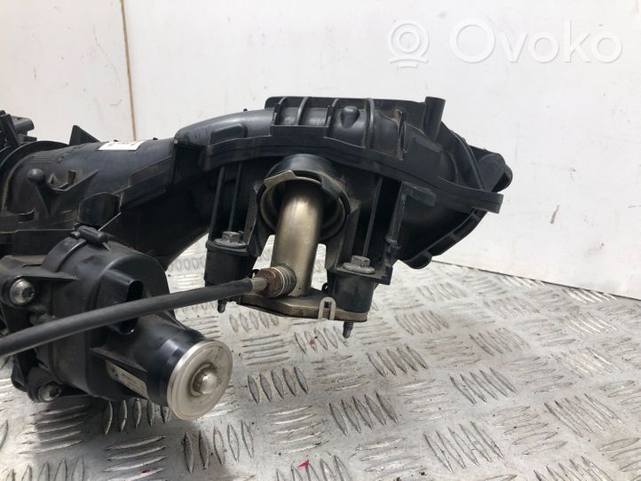 BMW 5 F10 F11 Intake manifold 8513655