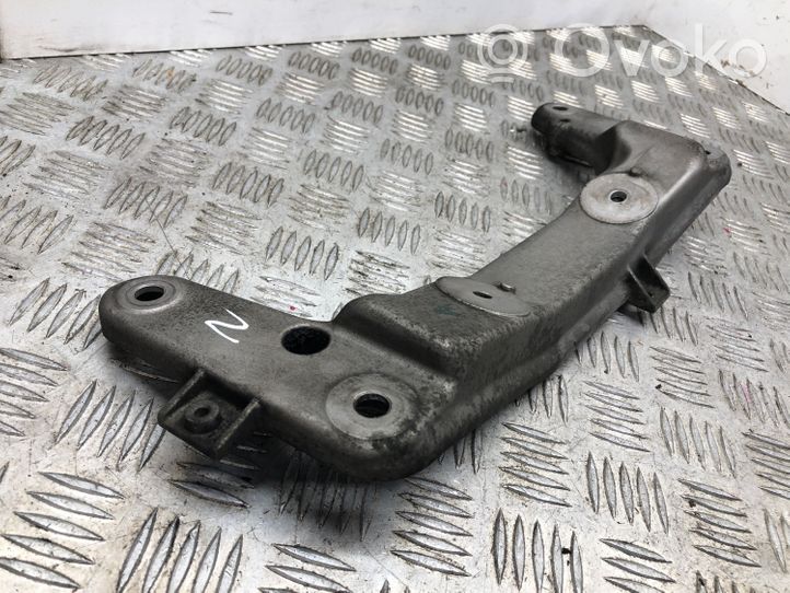 BMW 4 F32 F33 Supporto di montaggio scatola del cambio 6796611