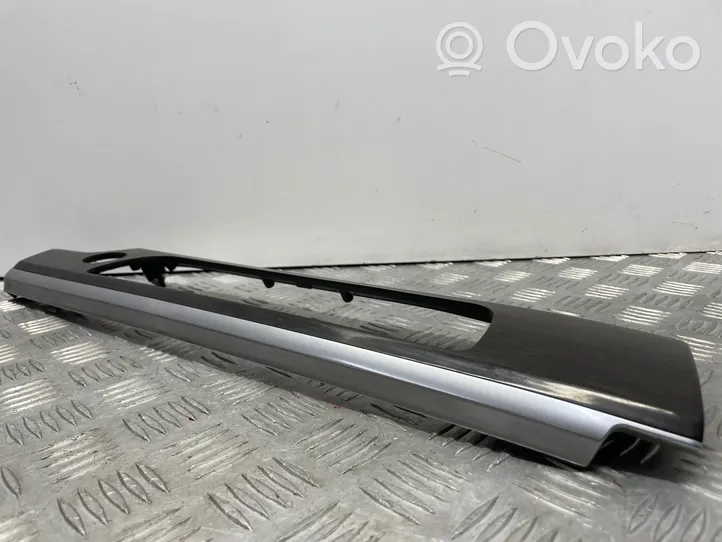 BMW 7 F01 F02 F03 F04 Rivestimento del vano portaoggetti del cruscotto 9192351