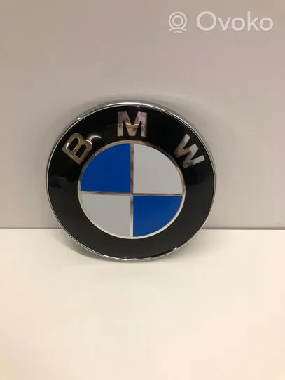 BMW 5 E60 E61 Gamintojo ženkliukas 51148132375