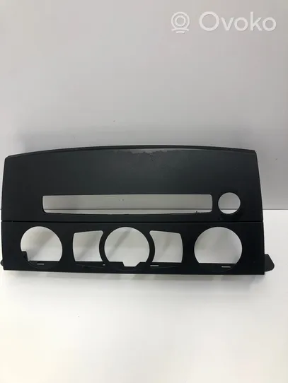 BMW 5 E60 E61 Panel / Radioodtwarzacz CD/DVD/GPS 6944109