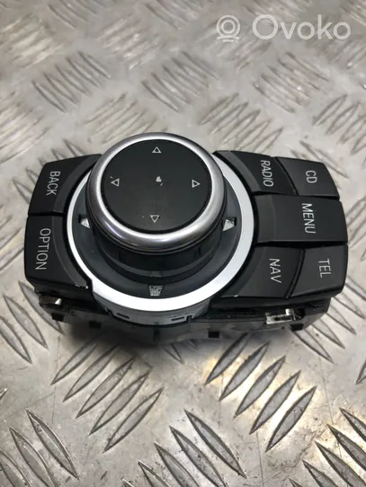 BMW X5 E70 Radio/CD/DVD/GPS-pääyksikkö 9218356