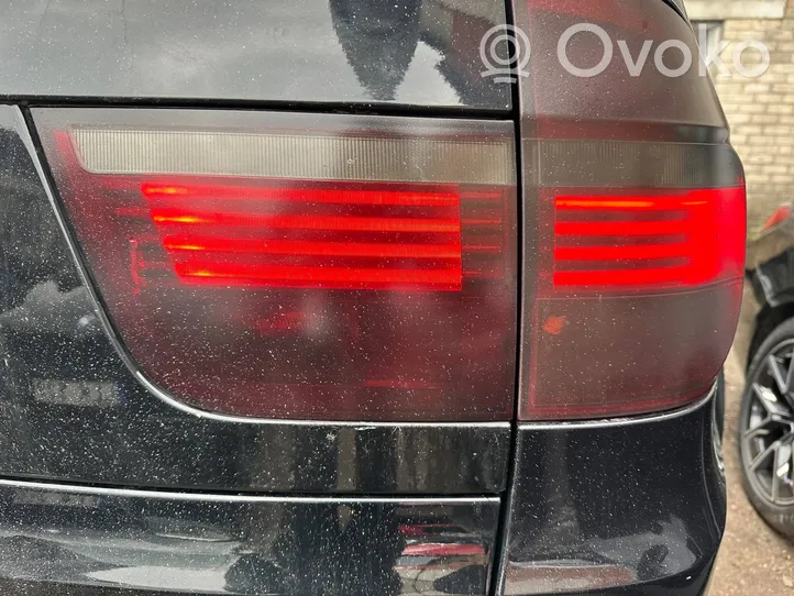 BMW X5 E70 Aizmugurējo lukturu komplekts 7200818