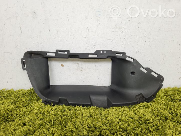 Mercedes-Benz C AMG W205 Déflecteur d'air de radiateur de refroidissement A2058850063