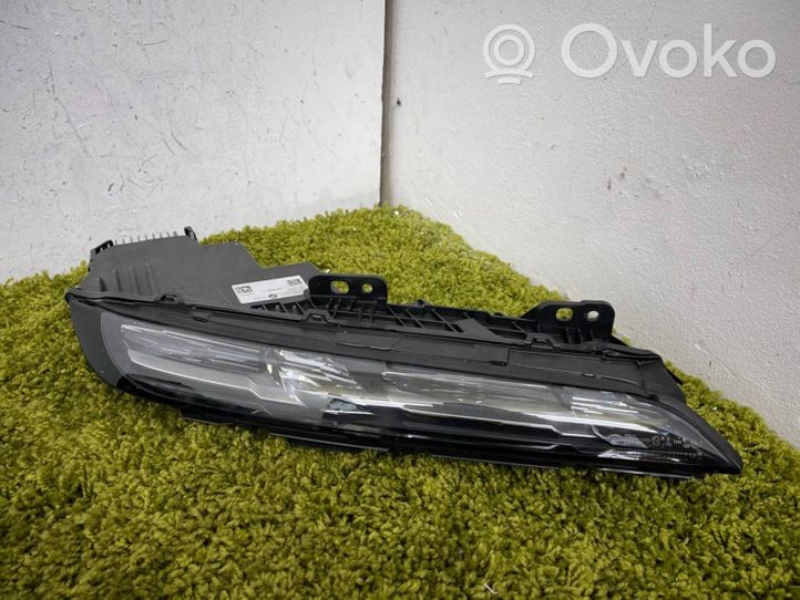 BMW 7 G70 Lampa przednia 9879936-11