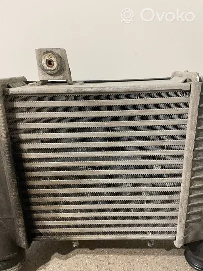 Audi A8 S8 D4 4H Chłodnica powietrza doładowującego / Intercooler 4H0145805K