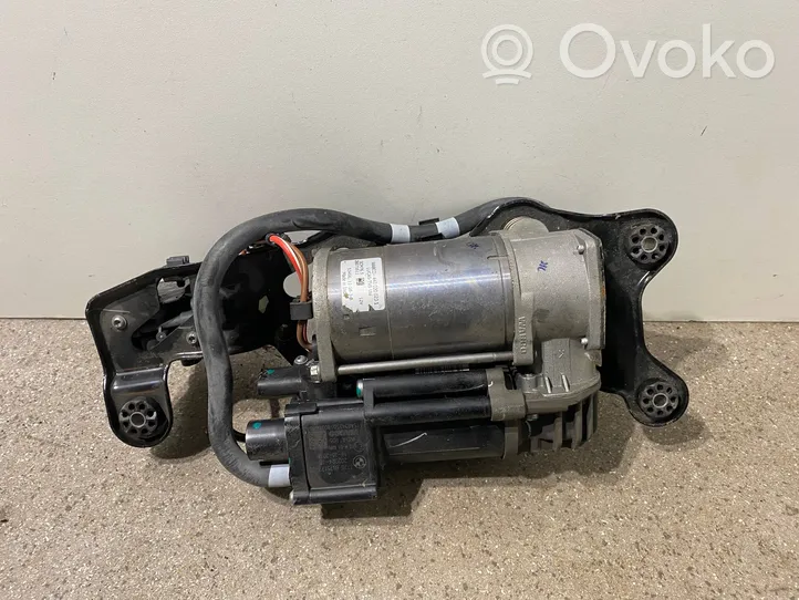 BMW X5 F15 Ilmajousituksen kompressoripumppu 6875177