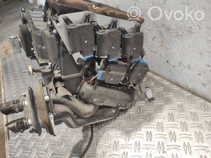 Volkswagen Touareg I Bloc de chauffage complet 7L0819096