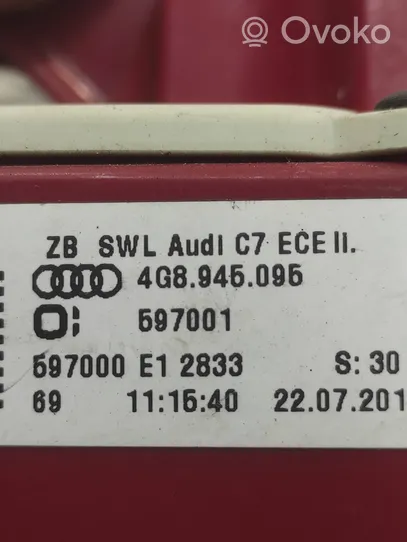 Audi A7 S7 4G Galinių žibintų komplektas 4G8945095