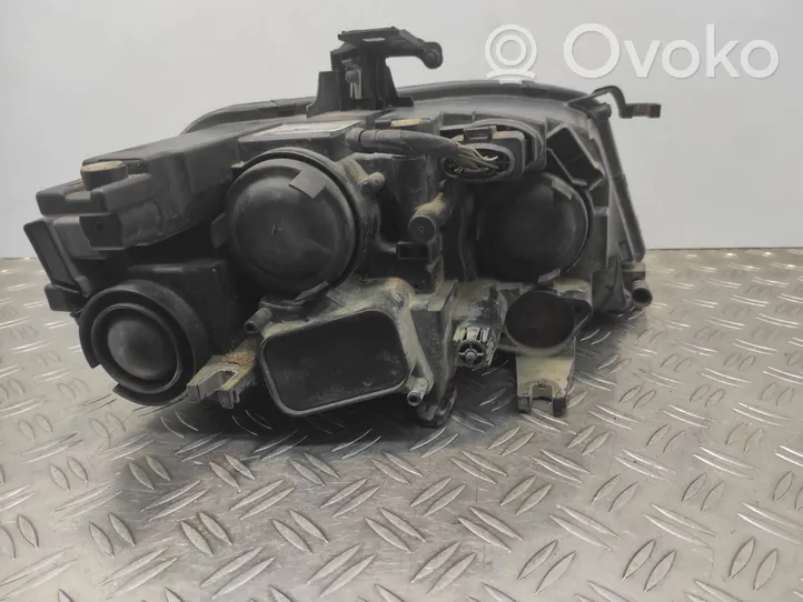 Audi A4 S4 B8 8K Передняя фара 8K0941003A