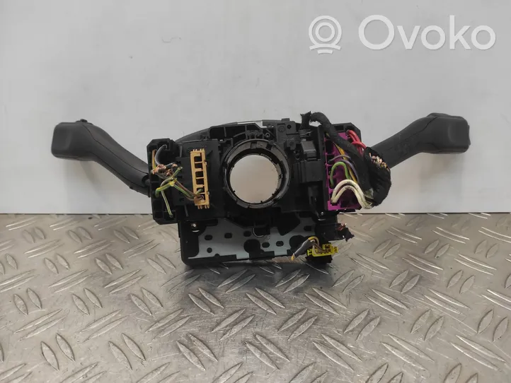 Audi A2 Leva/interruttore dell’indicatore di direzione e tergicristallo 4B0953503E