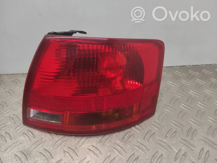 Audi A4 S4 B7 8E 8H Galinis žibintas kėbule 8E9945096E