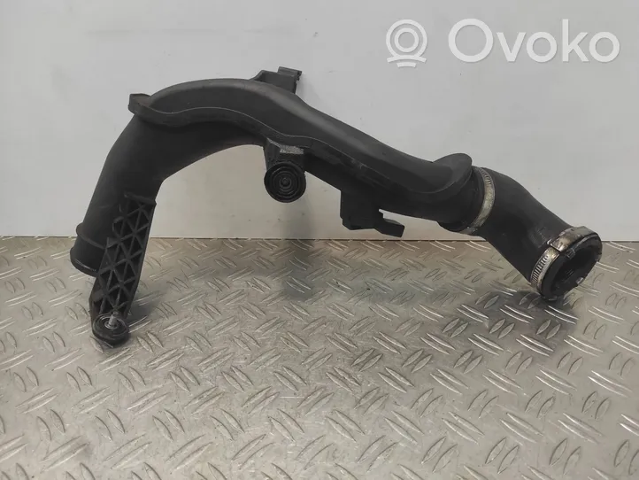 Volkswagen Tiguan Tube d'admission de tuyau de refroidisseur intermédiaire 5N0145770A