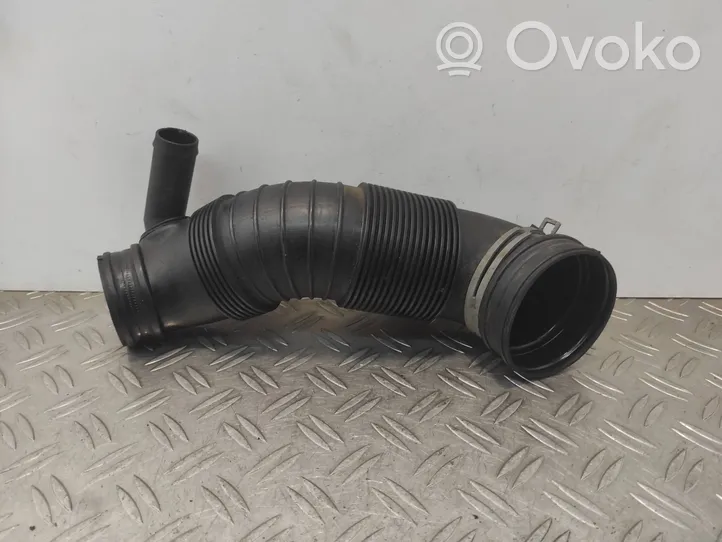 Volkswagen Tiguan Tuyau d'admission d'air turbo 5N0129656