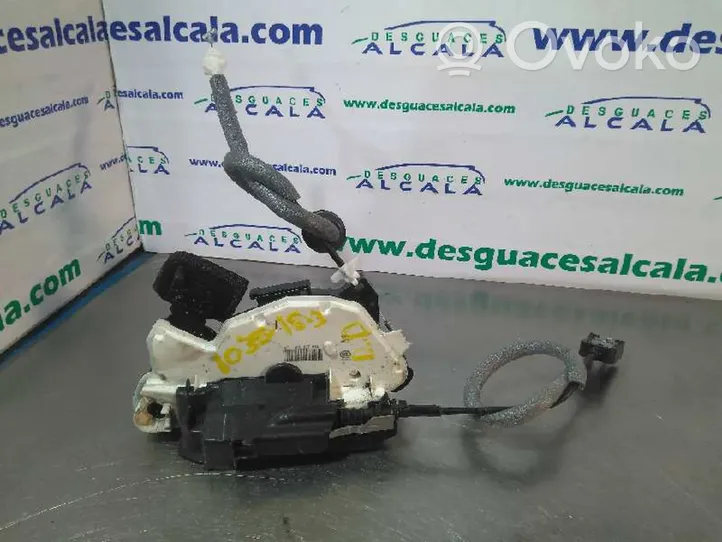 Seat Toledo IV (NH) Serratura portiera anteriore 5E2837016