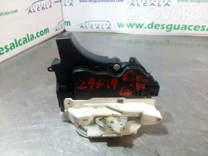 Mitsubishi Lancer X Serratura portiera anteriore 5715A426