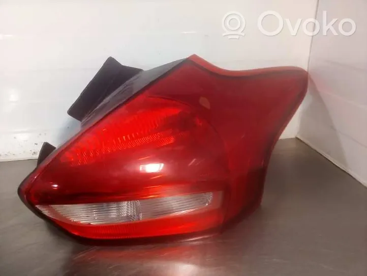 Ford Focus ST Lampa tylna F1EB13404CF