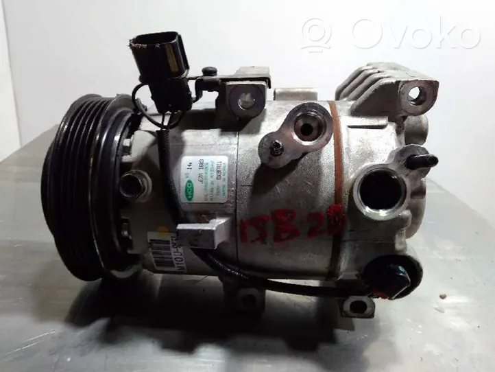 Hyundai ix35 Ilmastointilaitteen kompressorin pumppu (A/C) JE2A1683