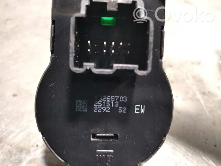 Opel Astra J Interruttore di regolazione dell’illuminazione del quadro 13268703