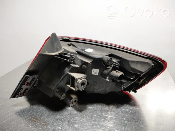 Audi A3 S3 8V Lampa tylna 8V4945095D