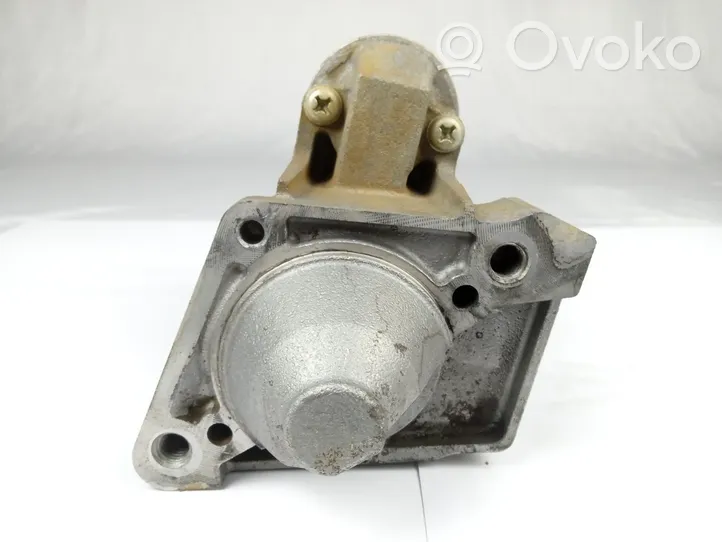 Nissan Qashqai Käynnistysmoottori 233004483R