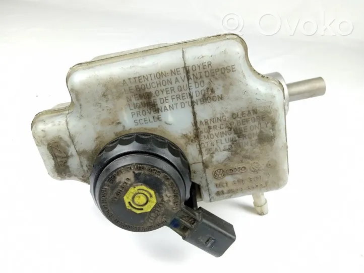 Volkswagen Touran II Servo-frein 1K1614019K