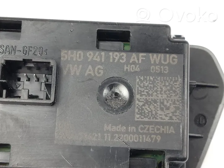 Volkswagen Caddy Interrupteur d'éclairage de la cabine dans le panneau 5H0941193AF