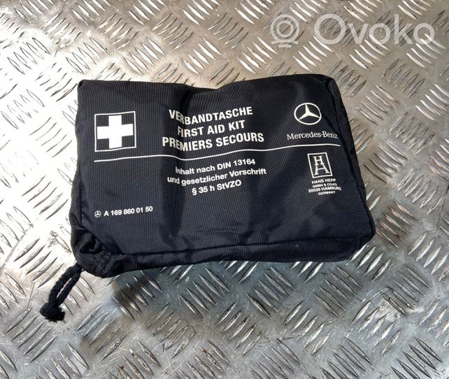 Mercedes-Benz E AMG W212 First aid kit 