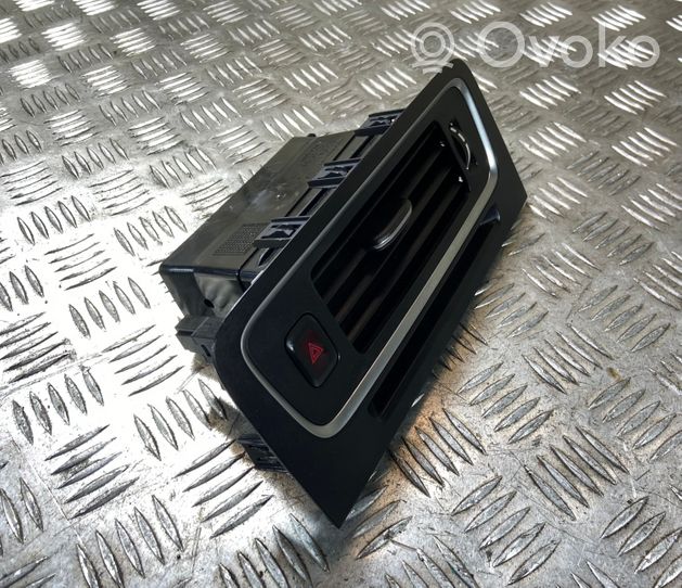 Volvo S60 Dash center air vent grill 1302138