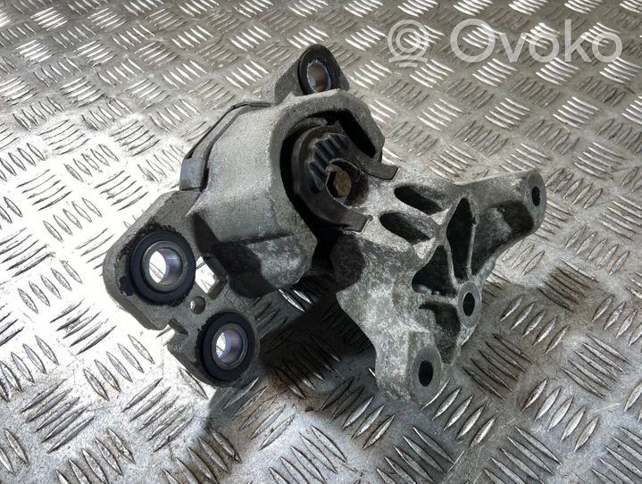 Volvo S60 Gearbox mount 31401307