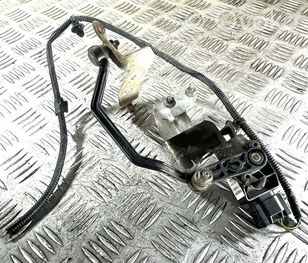 Volvo V40 Sensore di livello faro/fanale 31258179