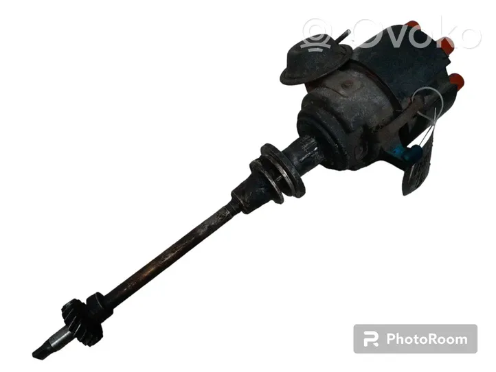 Opel Commodore C Spark distributor 0237320003