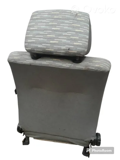 Volkswagen Polo II 86C 2F Front driver seat 