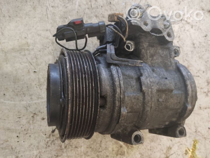 Jeep Grand Cherokee (WJ) Ilmastointilaitteen kompressorin pumppu (A/C) 4472005621