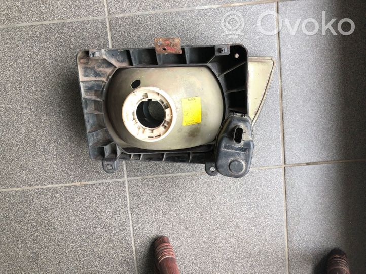 Opel Frontera A Lampa przednia 