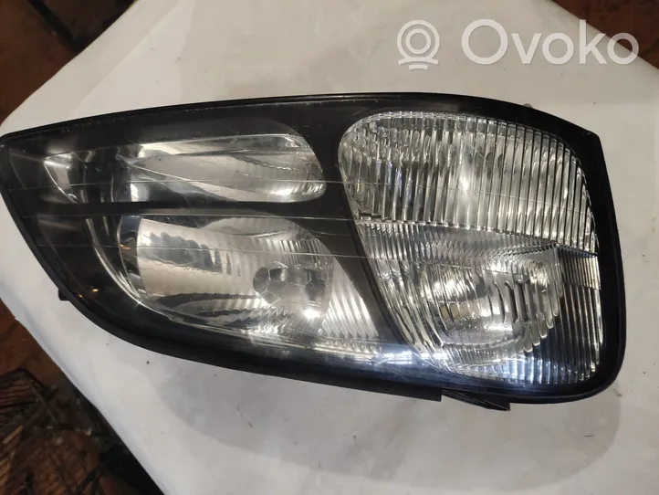 Subaru Outback Phare frontale 