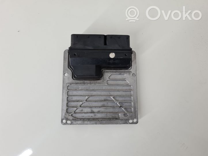 Mercedes-Benz C W203 Sterownik / Moduł ECU A2710102445