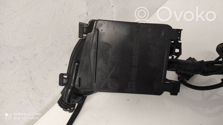 Ford Ka Set scatola dei fusibili 51894627