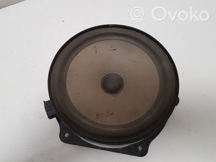 Audi A2 Garsiakalbis (-iai) galinėse duryse 8Z0035411